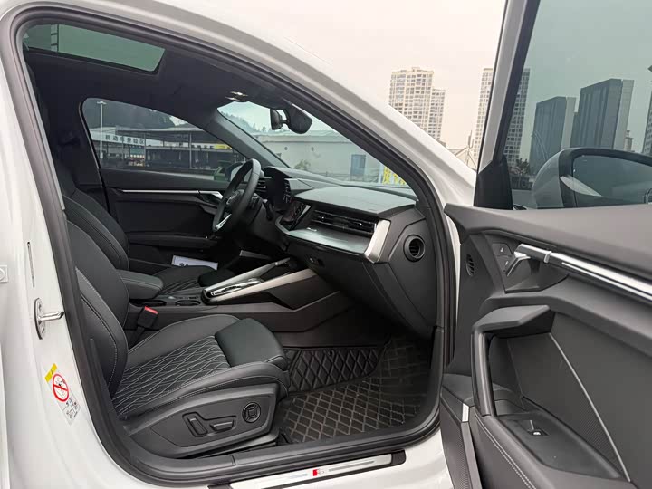 Фото 6 - Audi A3