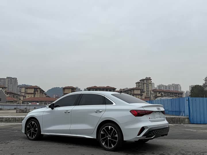 Фото 9 - Audi A3