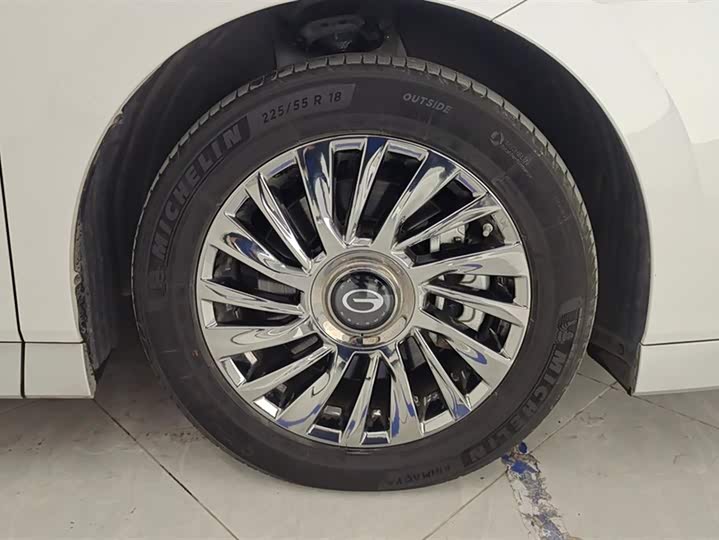 Фото 6 - GAC Trumpchi M8