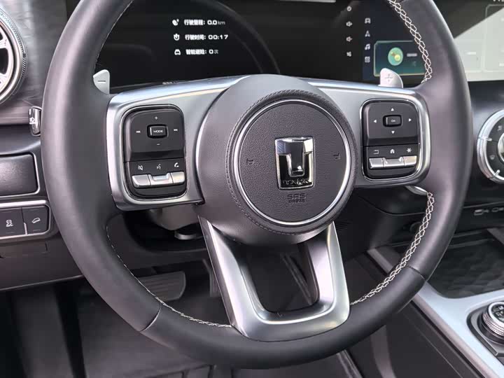 Фото 6 - Tank 300