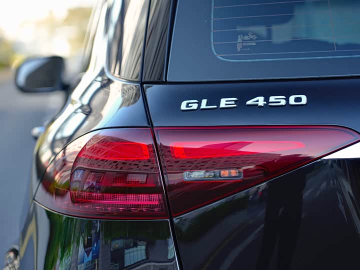 Фото 8 - Mercedes-Benz GLE-Class