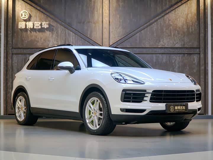 Фото 4 - Porsche Cayenne Hybrid