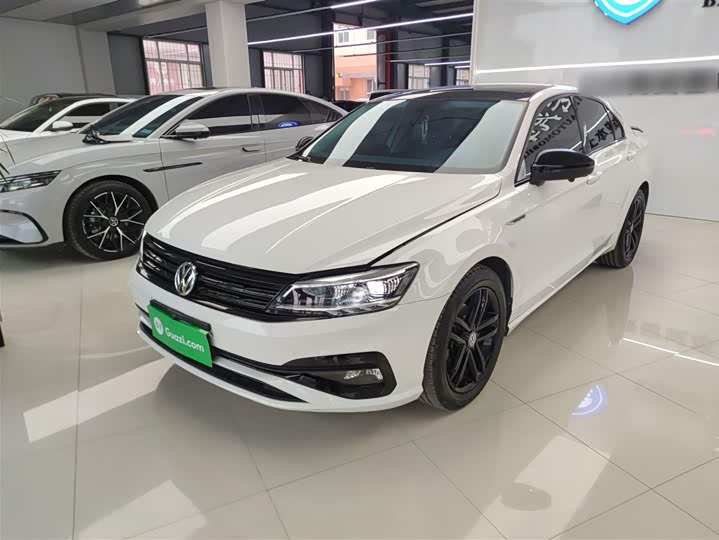 Фото 2 - Volkswagen Lamando L