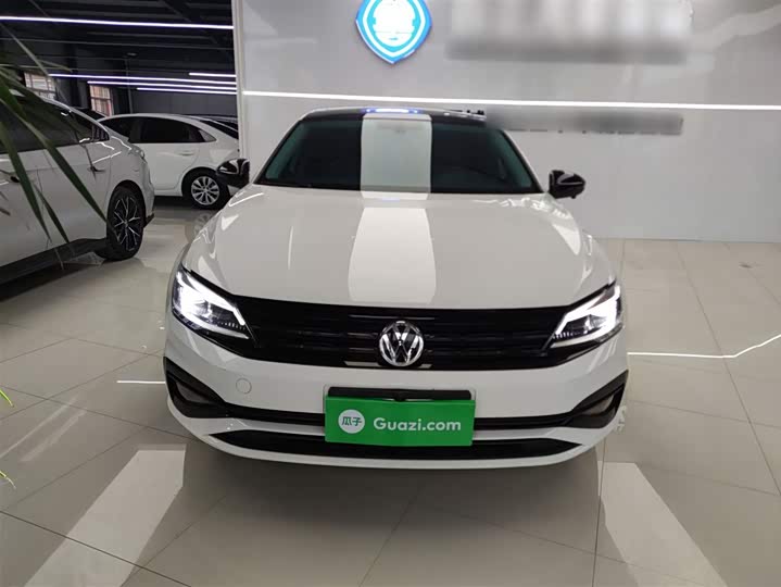 Фото 3 - Volkswagen Lamando L