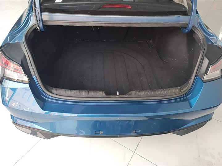 Фото 4 - Hyundai Elantra N line