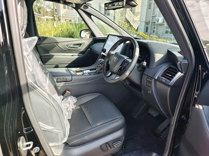 Фото 8 - Toyota Alphard