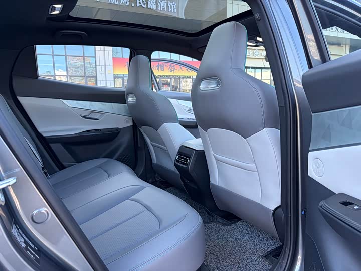 Фото 5 - Changan UNI-T