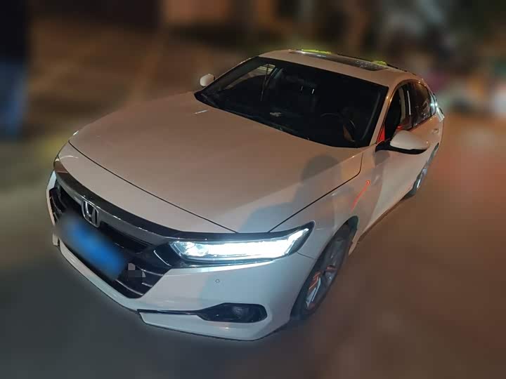 Фото 2 - Honda Accord