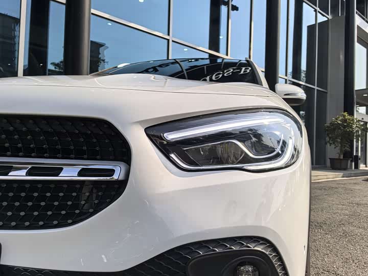 Фото 5 - Mercedes-Benz GLA-Class