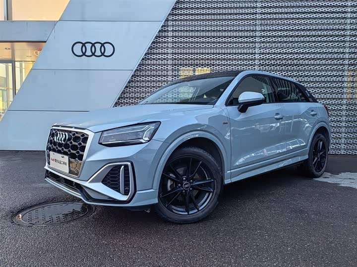 Фото 1 - Audi Q2L