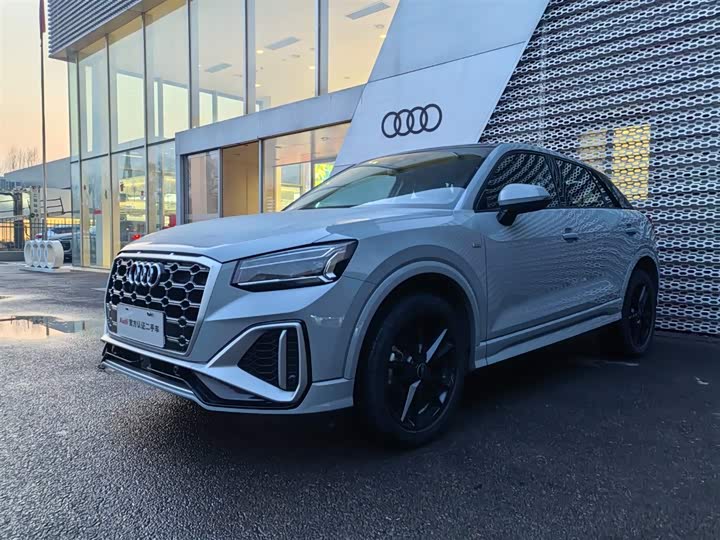 Фото 3 - Audi Q2L