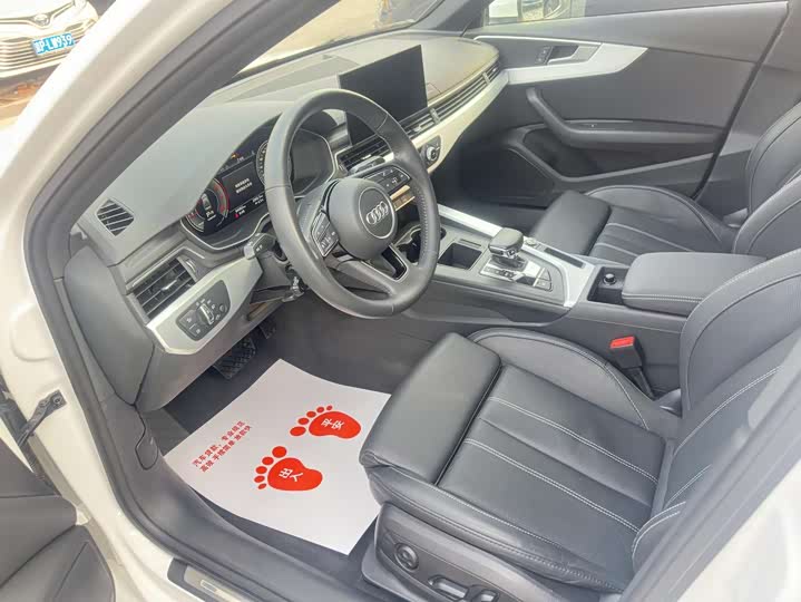 Фото 7 - Audi A4L