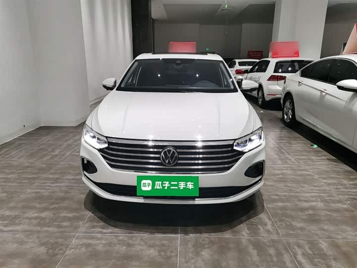 Фото 3 - Volkswagen Lavida