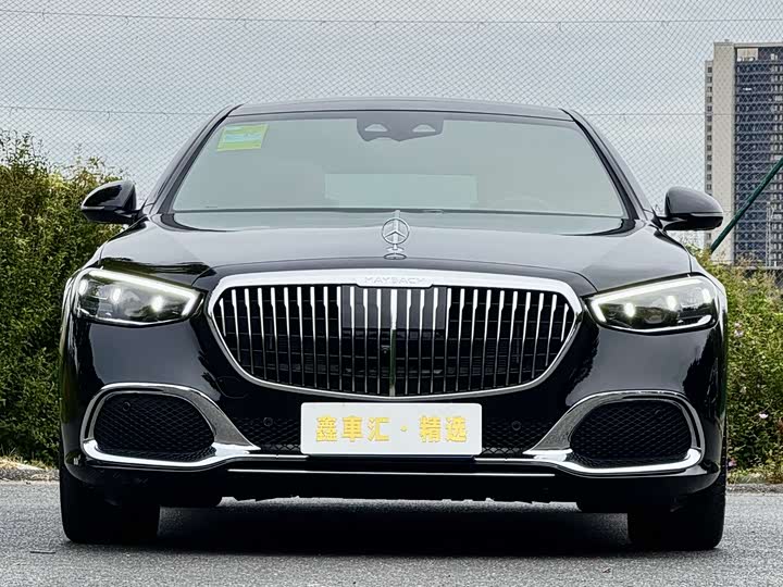 Фото 2 - Mercedes-Benz Maybach S-Class