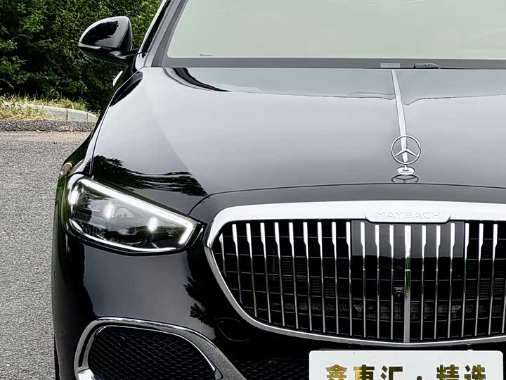 Фото 4 - Mercedes-Benz Maybach S-Class