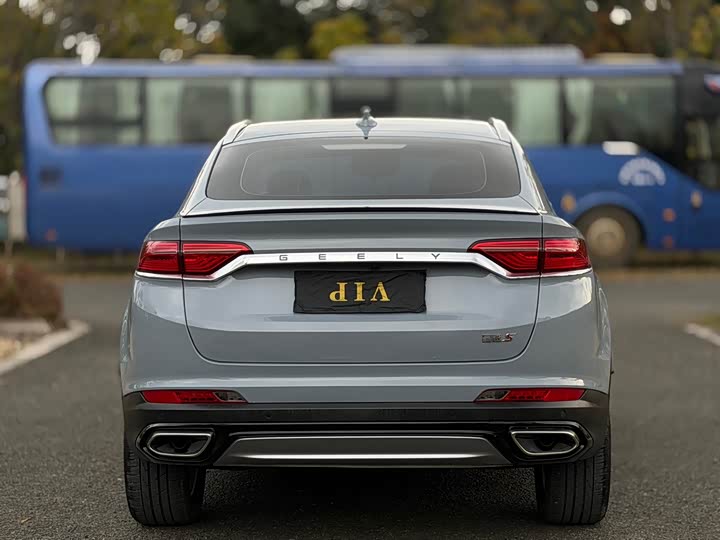 Фото 8 - Geely Tugella S