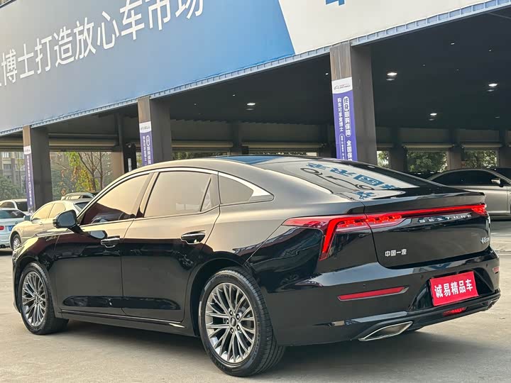 Фото 4 - Bestune B70