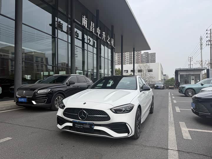 Фото 1 - Mercedes-Benz C-Class