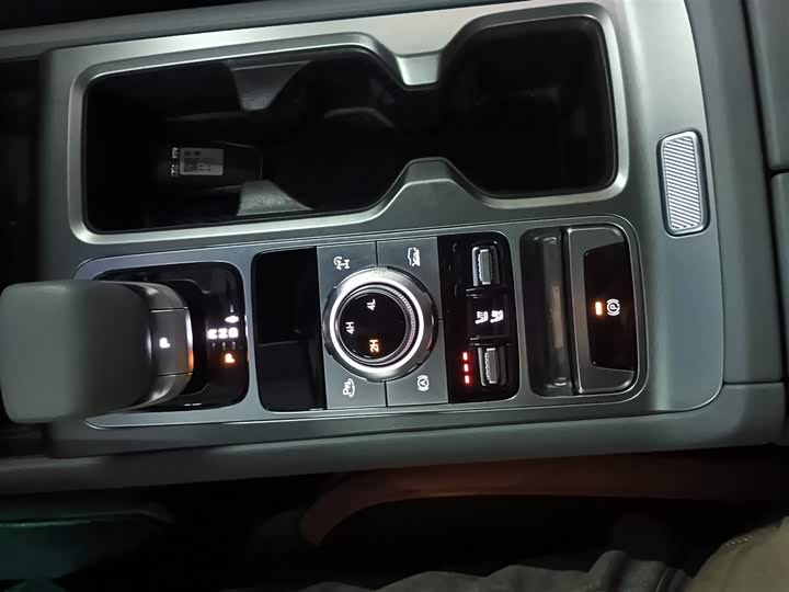 Фото 6 - BAIC Beijing BJ40