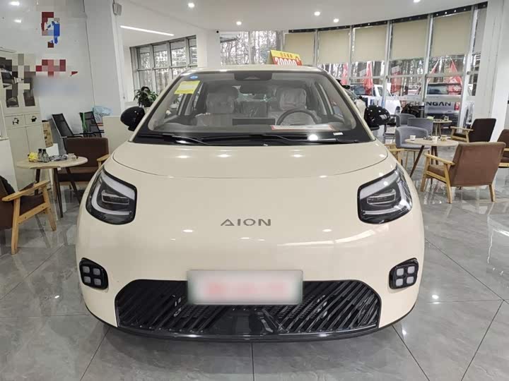 Фото 3 - GAC Aion UT