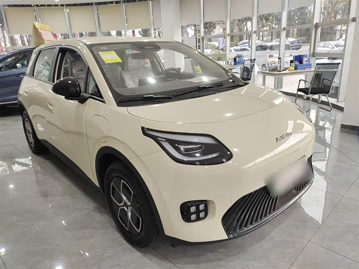 Фото 4 - GAC Aion UT