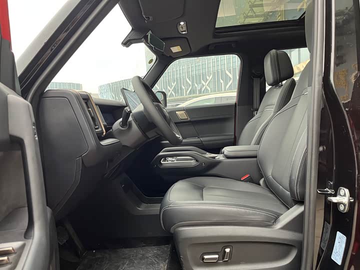 Фото 4 - Chery iCar 03T