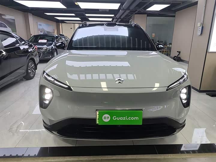 Фото 3 - Nio ES6