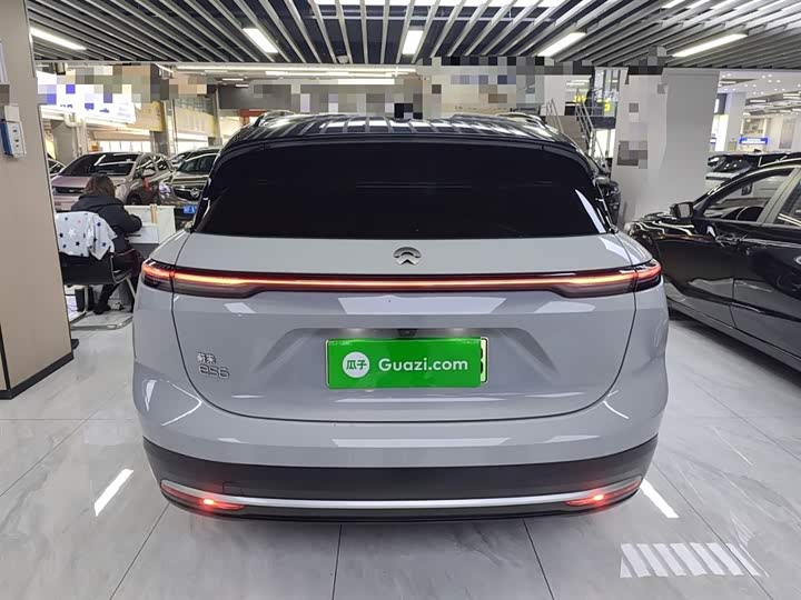 Фото 6 - Nio ES6