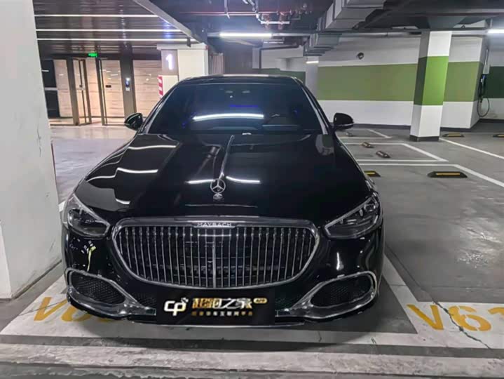 Фото 1 - Mercedes-Benz Maybach S-Class