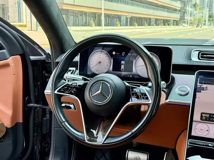 Фото 7 - Mercedes-Benz Maybach S-Class