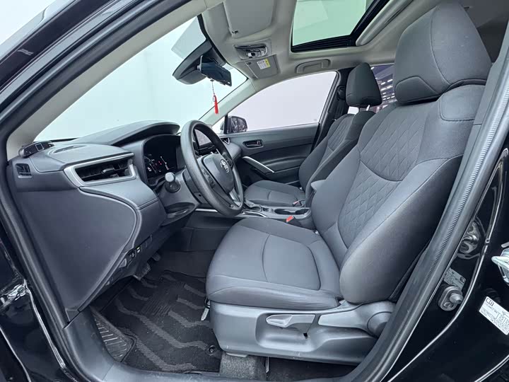 Фото 6 - Toyota Corolla Cross