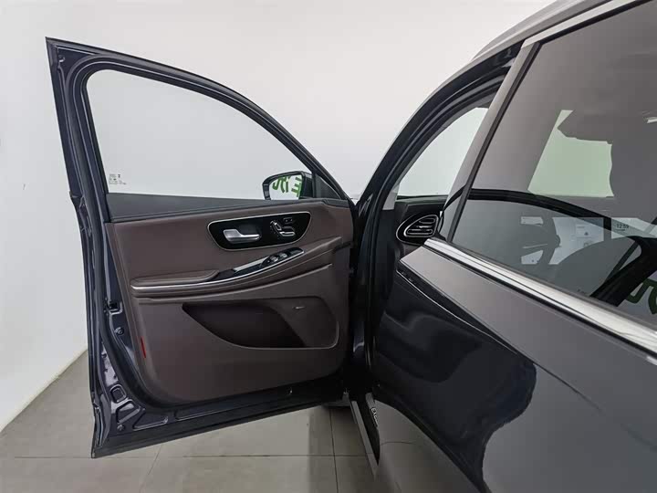 Фото 8 - Exeed VX