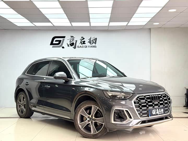 Фото 3 - Audi Q5L