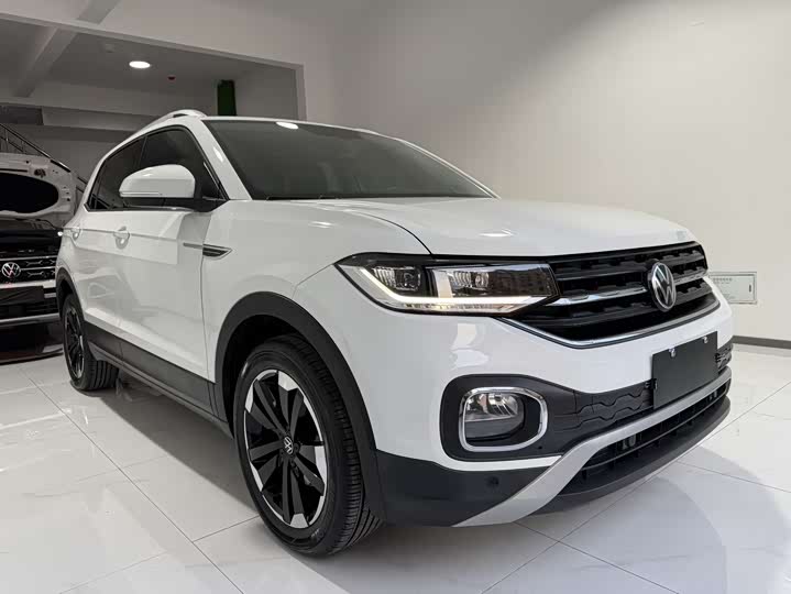 Фото 3 - Volkswagen Tacqua