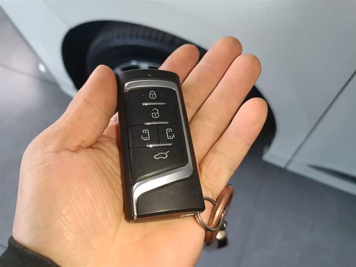 Фото 9 - GAC Trumpchi M8