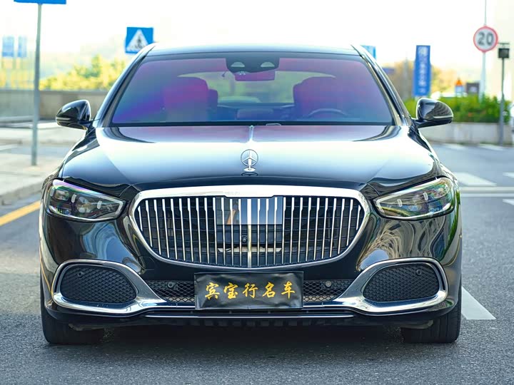 Фото 2 - Mercedes-Benz Maybach S-Class