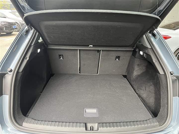 Фото 9 - Audi Q4 e-tron