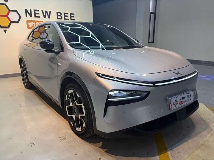 Фото 2 - XPeng G7