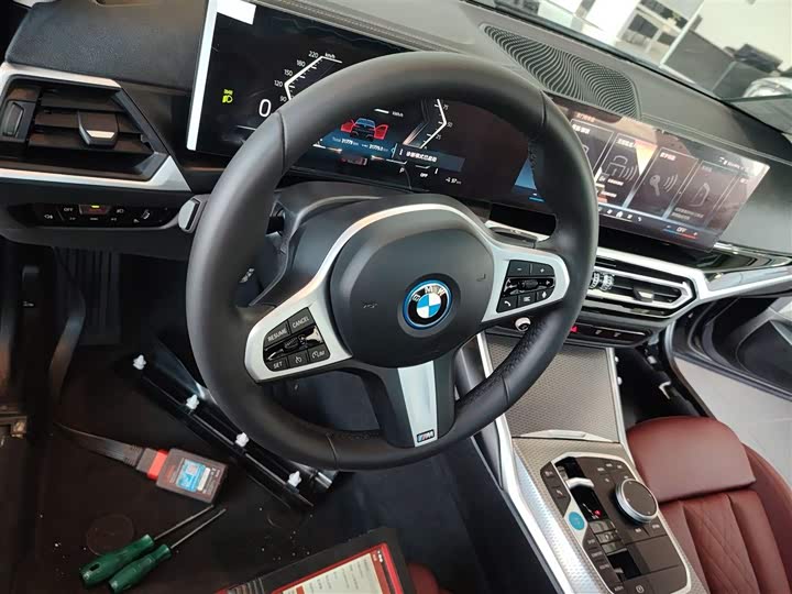 Фото 3 - BMW i3