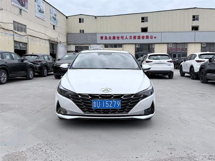 Фото 2 - Hyundai Elantra N line