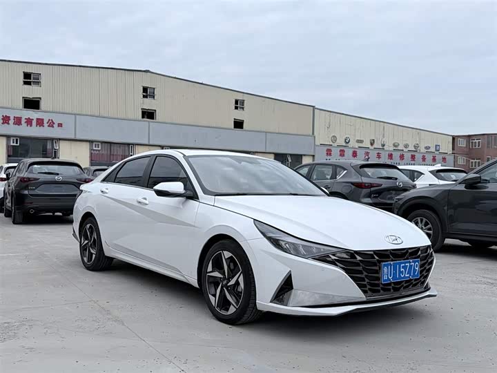 Фото 3 - Hyundai Elantra N line