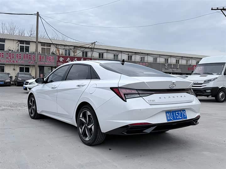 Фото 6 - Hyundai Elantra N line