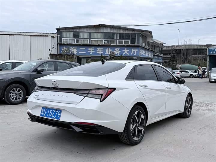 Фото 8 - Hyundai Elantra N line