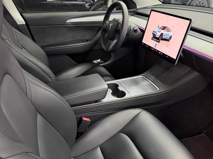 Фото 5 - Tesla Model Y