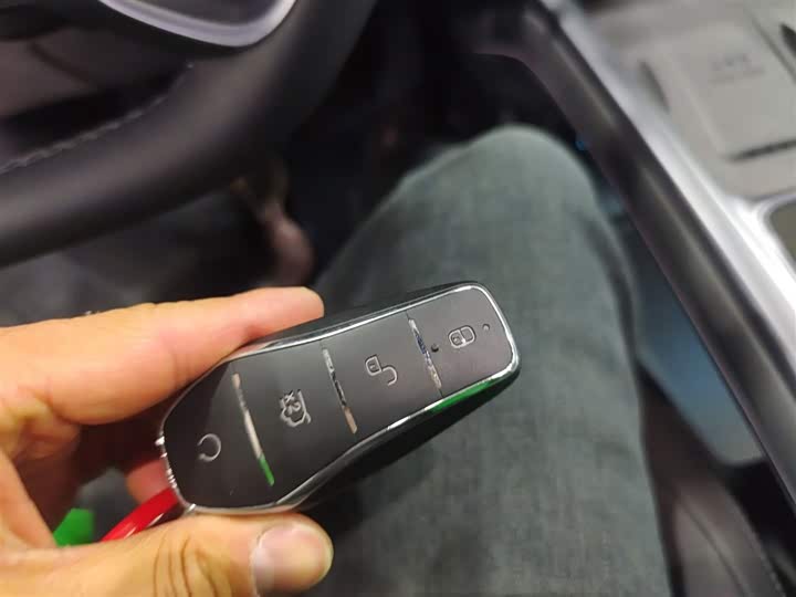 Фото 9 - BYD Seal 07 DM-i Hybrid