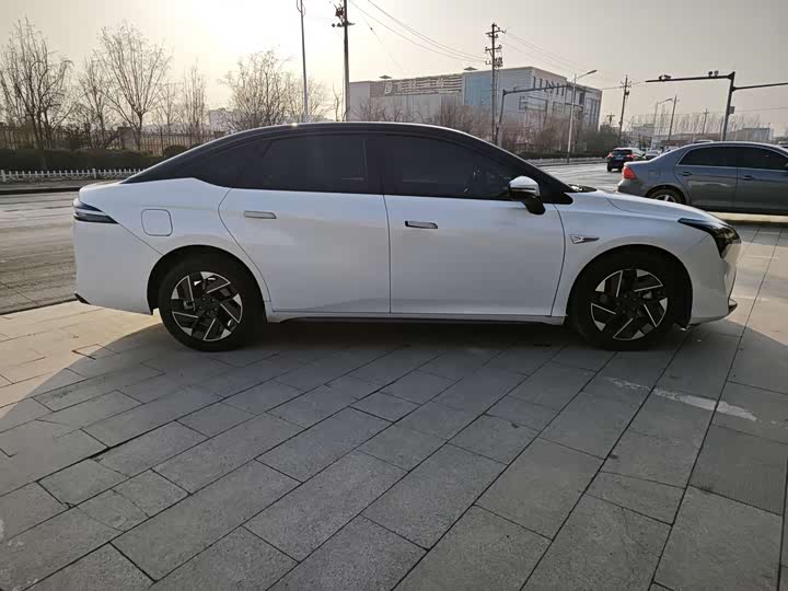 Фото 7 - GAC Aion S Plus