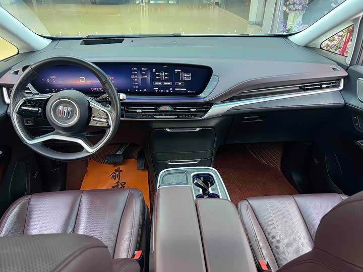 Фото 6 - Buick GL8 Century