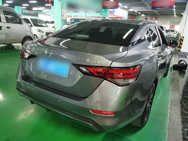 Фото 7 - Nissan Sylphy