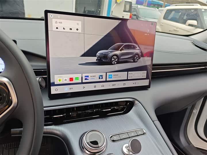 Фото 5 - Geely Galaxy E5