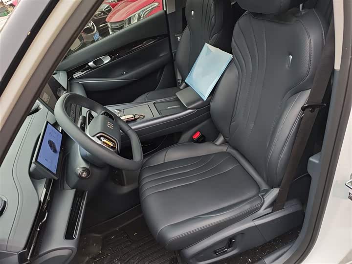 Фото 7 - Geely Galaxy E5